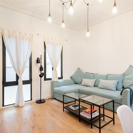1 Bedroom 1 Bathroom Furnished - Malasana - Cozy & Modern - Mintystay Madrid Exterior photo