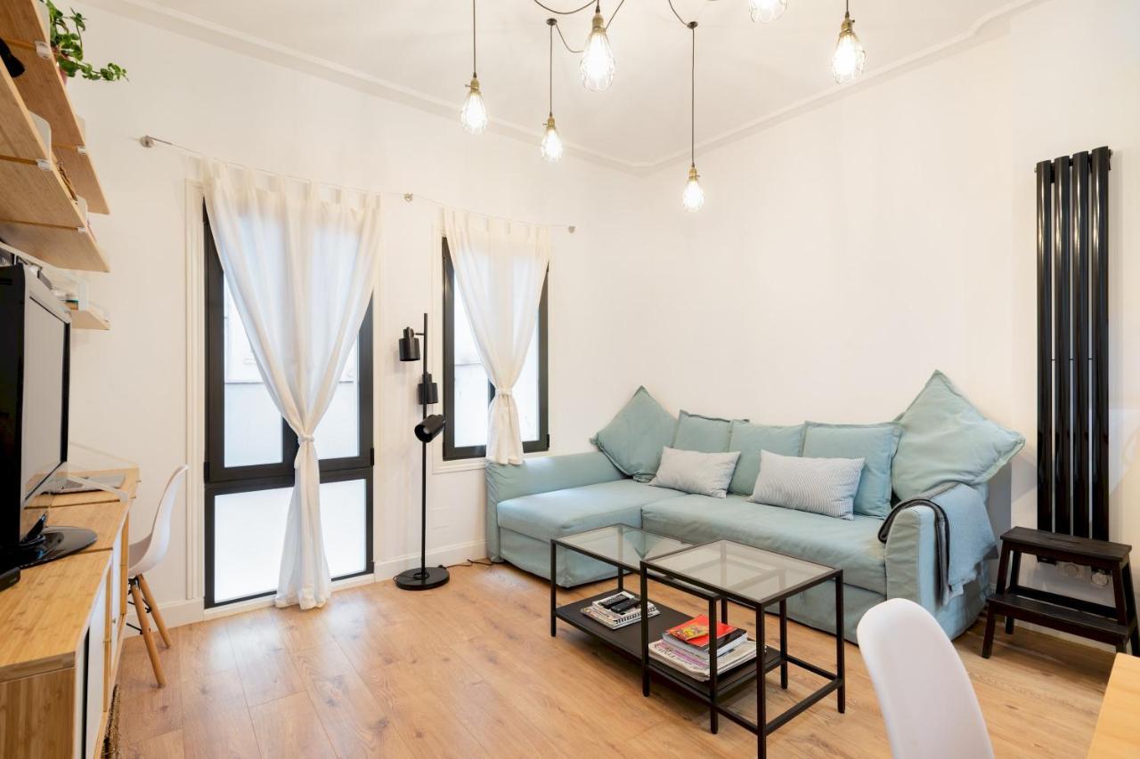 1 Bedroom 1 Bathroom Furnished - Malasana - Cozy & Modern - Mintystay Madrid Exterior photo