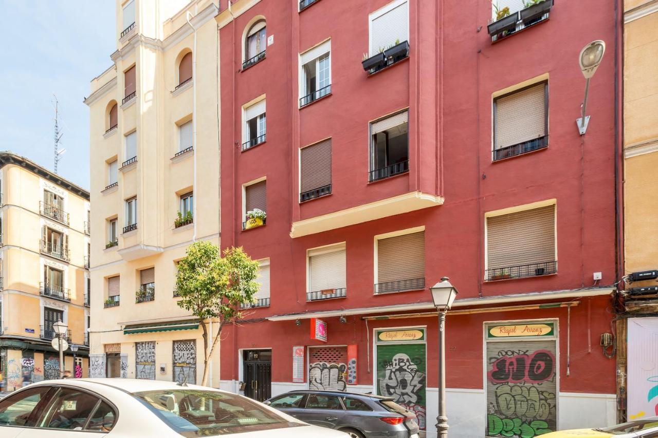 1 Bedroom 1 Bathroom Furnished - Malasana - Cozy & Modern - Mintystay Madrid Exterior photo